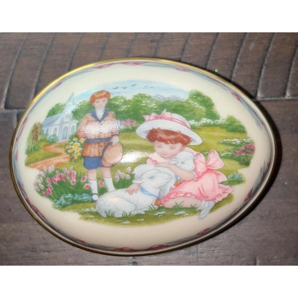 Lenox Easter Enchantmnt 1992 Limited Ed 3"x2.5x2" Victorian Egg Trinket Box #16